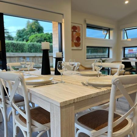 Luxury Villa, Central, Golf And Cafes - By Kosh Bnb Hamilton Dış mekan fotoğraf