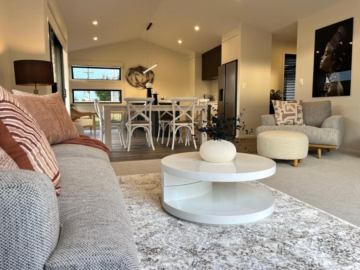 Luxury Villa, Central, Golf And Cafes - By Kosh Bnb Hamilton Dış mekan fotoğraf